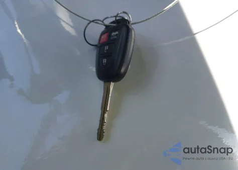 2017 Toyota Corolla Le z USA, uszkodzony, nr VIN 2T1BURHE2HC794485